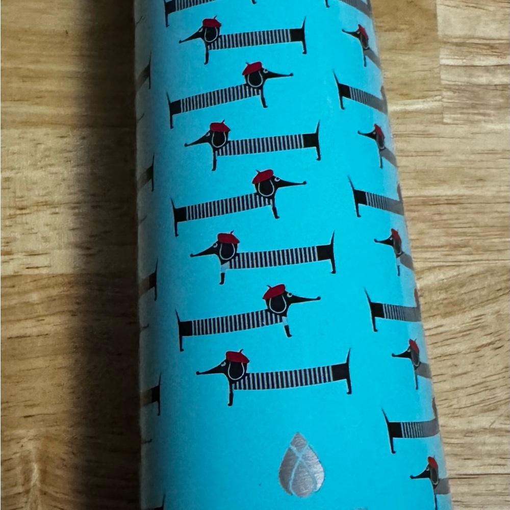 Manna dachshund metal water bottle